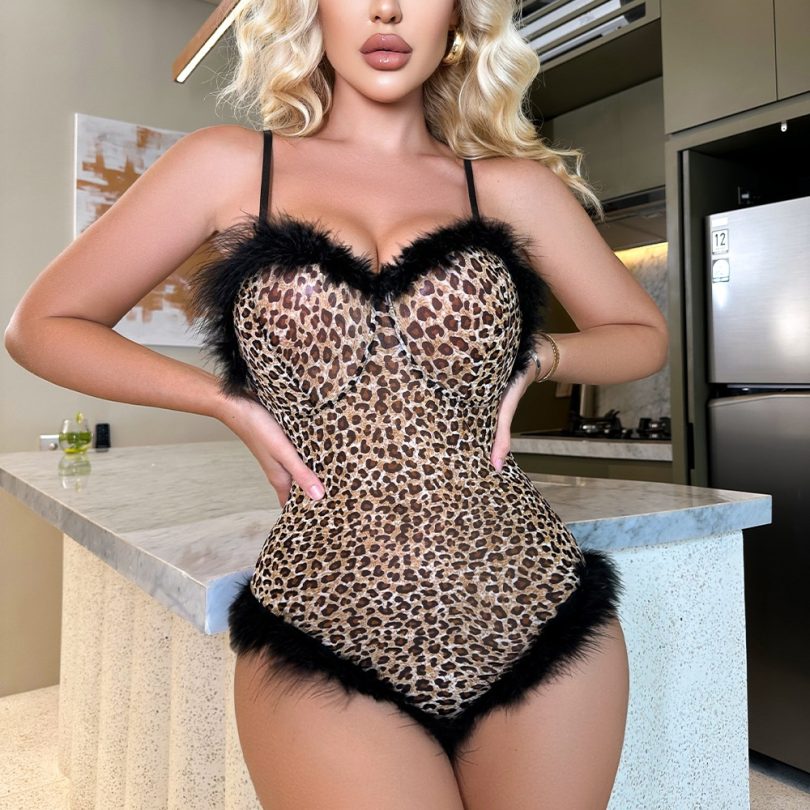 Europe & USA Cross Border Bra Five Neck Adjustable Shoulder Strap Heels Open Hair Profile Leopard Printing Clothing 8796 - Image 2