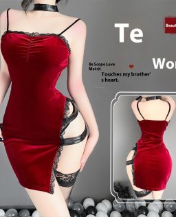 Smoking man sexy sexy lingerie bra agent high waist patent and leather tangled hollow qipao uniform fit hair 8522